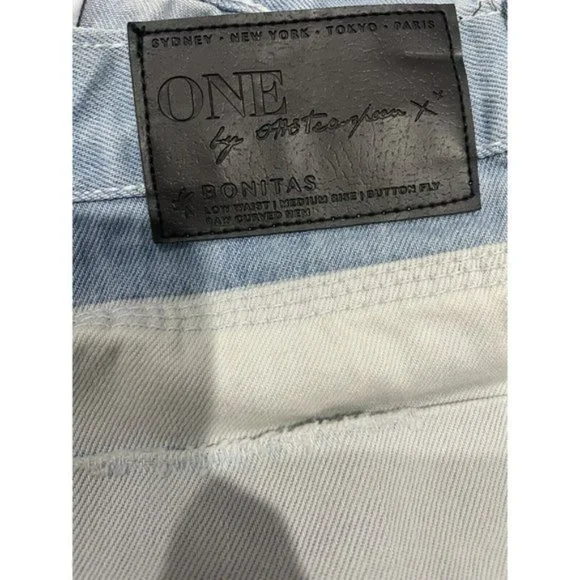 One Teaspoon Bonitas Low Waist Medium Rise Raw Curved Hem Size 26 Button Fly - Picture 5 of 8